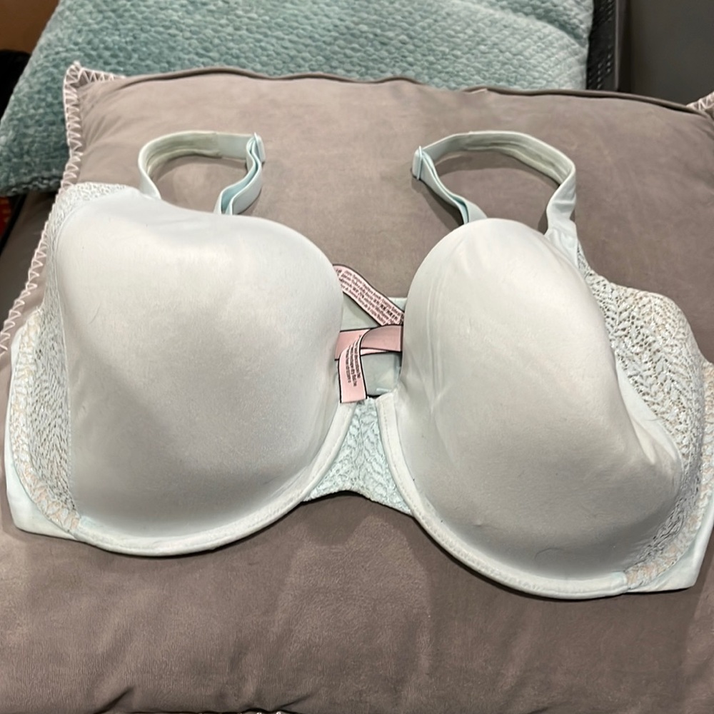 Victoria secret 38DDD